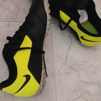 scarpe calcetto Nike n°46 come nuove
