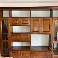 Parete attrezzata in legno color  noce