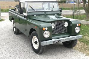 Land Rover defender seconda serie 1963