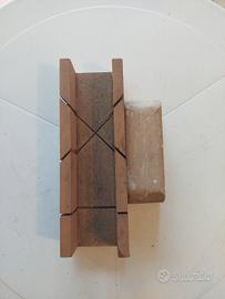 squadra per cornici e battiscopa