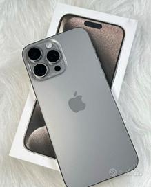 iPhone 15 pro natural titanium