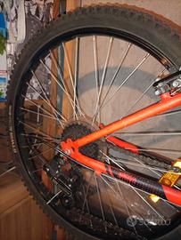 MTB b-twin decatholn Arancione Rockrider