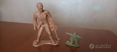 Soldatini greenbrier 10 cm e uno piccolo