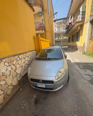 Grande punto 1300 multijet
