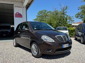 Lancia Ypsilon 1.4 Platino Ecochic GPL