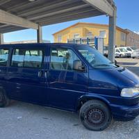 Volkswagen Transporter T4 2.5 TDI