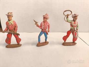 Lotto 3 Soldatini Cowboy in Gomma Cromoplasto 