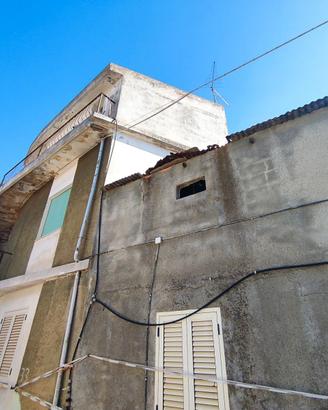 Gonnosfanadiga – Indipendente da ristrutturare
