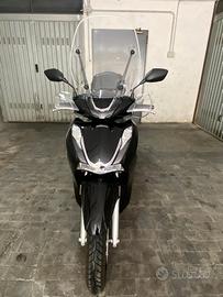 Honda sh 350 CC ABS nero lucido 2024
