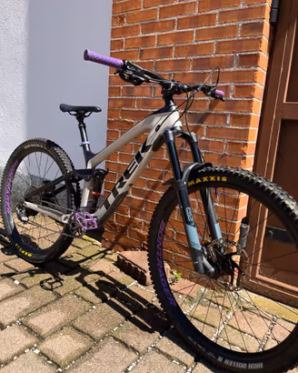 Trek slash 9.7 (taglia M)