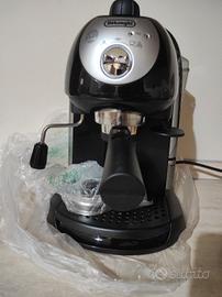 macchinetta per caffè DeLonghi 