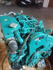 VOLVOPENTA 4 cilindri 50 HP completo