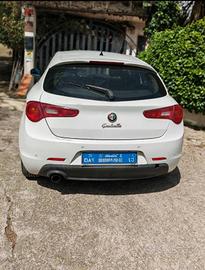 ALFA ROMEO GIULIETTA 1.6 JTDm DISTINCTIVE – MOLTI 