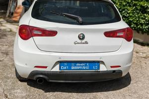 ALFA ROMEO GIULIETTA 1.6 JTDm DISTINCTIVE – MOLTI 