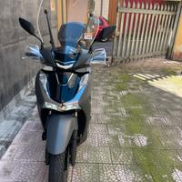 Honda sh 125 sport