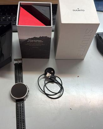 SUUNTO RACE