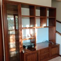 parete attrezzata( libreria, porta TV, vetrina)