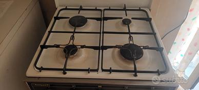macch gas 4fuo/ forno  ritiro entro venerdì 7 agos