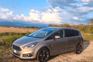 Ford S-Max 2.0 tdci Titanium awd 180cv 