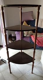 SCAFFALE ANGOLARE IN LEGNO