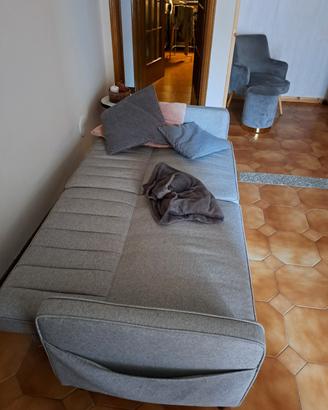 divano tre posti
