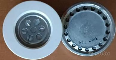 Coppia di capsule telefoniche