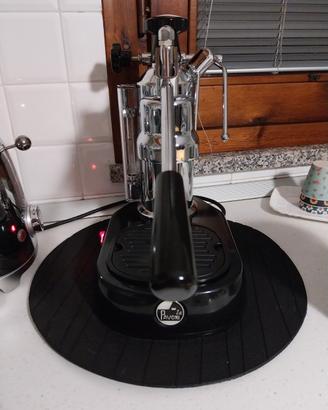 macchina da caffe europiccola.