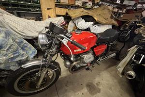 moto Guzzi v7 sport 1973