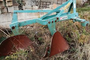 Aratro bivomere fisso Angeloni