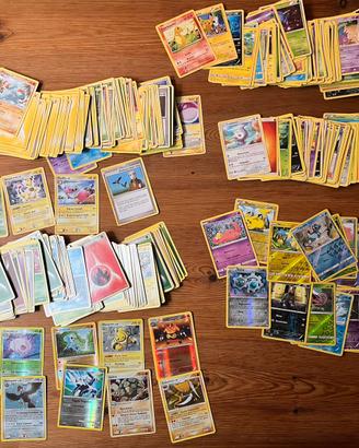 Lotto carte Pokemon