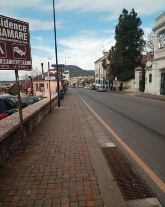 Pozzuoli Via Solfatara Rif. 240V