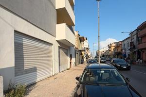 Locale commerciale/ufficio - ristrutturato