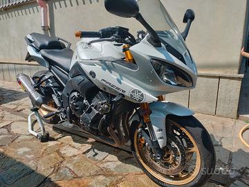 Yamaha fazer8 