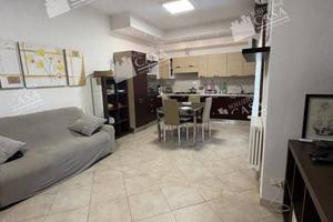 Appartamento di 95 m² con 4 locali e box auto a Ca