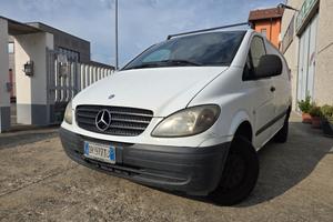 Mercedes-benz Vito 2.2 111 CDI Valente