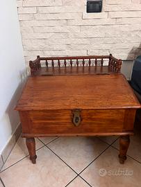 Scrittoio in teak infiano