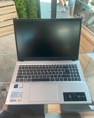 Acer Aspire 3 I7-1255U 32GB RAM!!