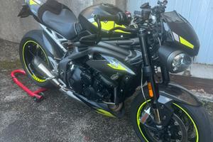 Triumph speed triple1050 RS