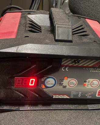 Carica batterie auto moto XS