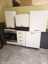 Cuchina  completa + Frigo- Lido delle Nazioni