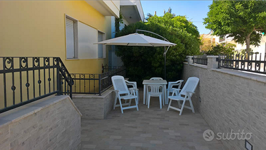 Villini pitagora frontespiaggia a pescoluse