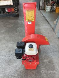 Trituratore rami a scoppio