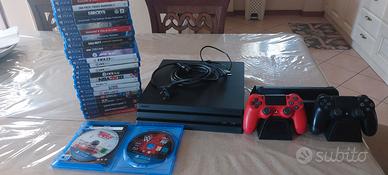 PlayStation 4 Pro 1TB Nero + 2 Controller DualShoc