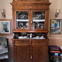 Credenza intarsiata del 700