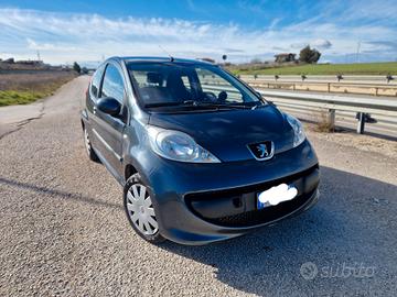 Peugeot 107 1.0 68CV 3p. Desir