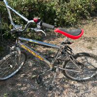 Bmx Boltline anni ‘90 con chiusura e luci