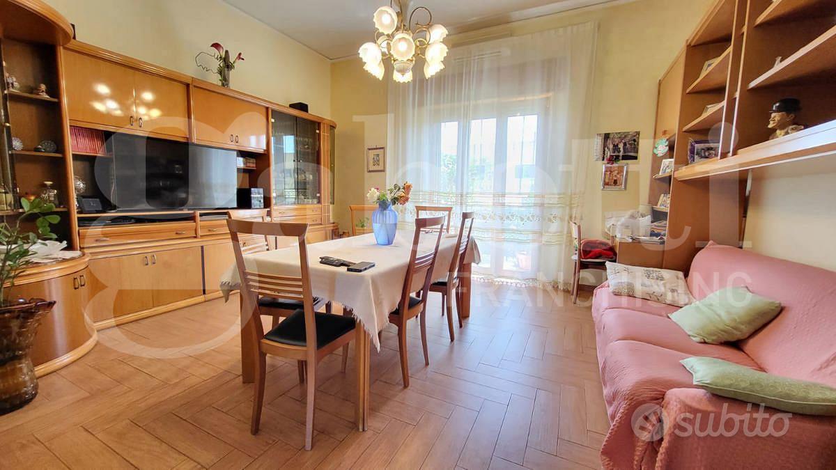 Apartment in Napoli, Bagnoli, Municipalità 10 - Altro