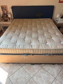 Letto a doghe e materasso