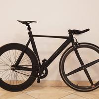 Bici scatto fisso Aventon Spinergy carbonio TOP!