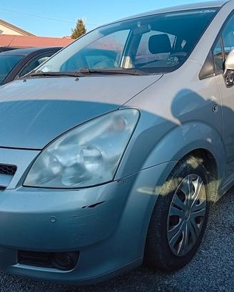 RICAMBI TOYOTA COROLLA VERSO 2.2 D-4D ANNO 2007